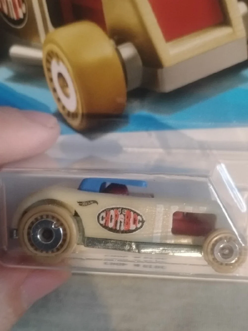 Mattel Hot Wheels Chop 'N Bloc Beige and Red Toy Car